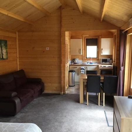 Forest Edge Motel Ticehurst Экстерьер фото